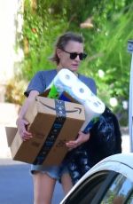 ROBIN WRIGHT Out Shopping in Santa Monica 08/03/2022