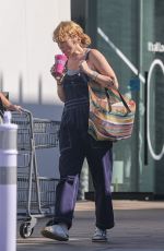 RUMER WILLIS Out for Smoothie in Sherman Oaks 08/22/2022