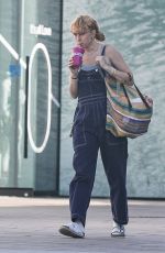 RUMER WILLIS Out for Smoothie in Sherman Oaks 08/22/2022