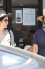 SARA GILBERT Out for Lunch with a Friend in Los Angeles 08/01/2022
