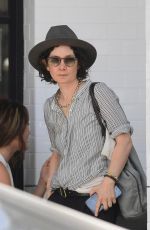 SARA GILBERT Out for Lunch with a Friend in Los Angeles 08/01/2022