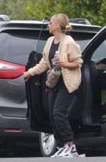 SARAH MICHELLE GELAR Out in Santa Monica 08/23/2022