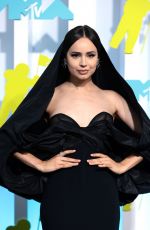 SOFIA CARSON at 2022 MTV VMA