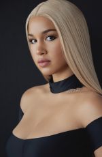 SOFIA WYLIE for Mugler, August 2022