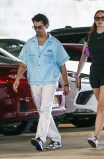 SOPHIE TURNER and Joe Jonas Arrives at Jackson Memorial Hospital in Miami 08/16/2022