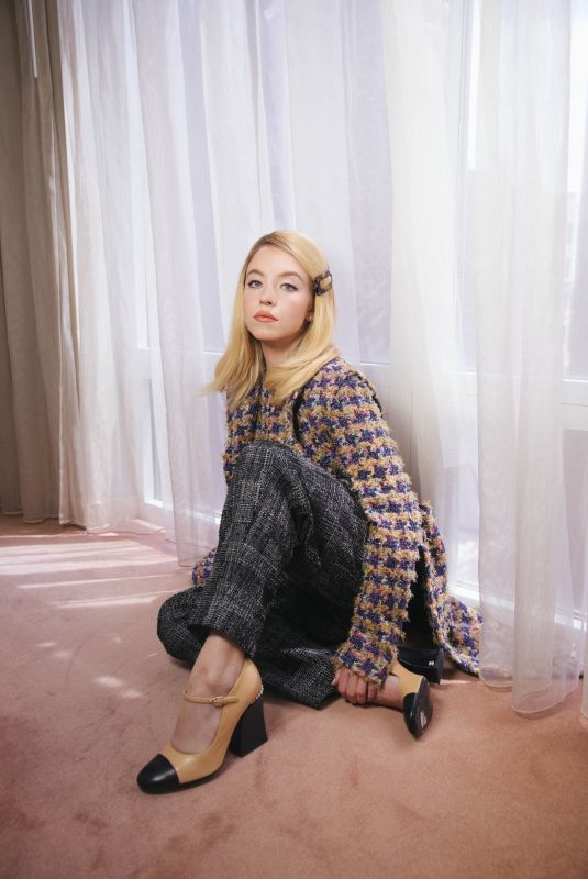 SYDNEY SWEENEY for LA Times, August 2022