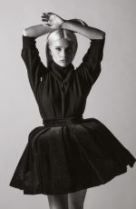 VALENTINA ZENER for L