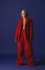 VALENTINA ZENER for L