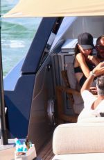 VICTORIA and David BECKHAM at a Boat in South Beach 08/27/2022