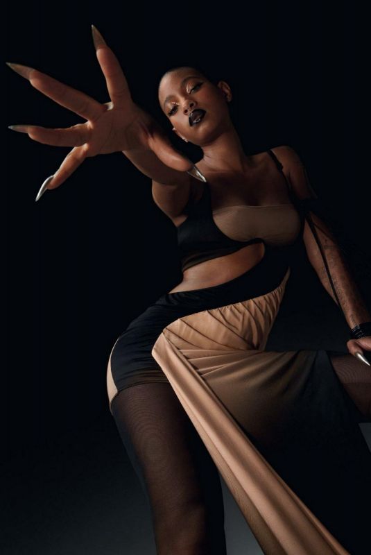 WILLOW SMITH in Numero Magazine, France September 2022