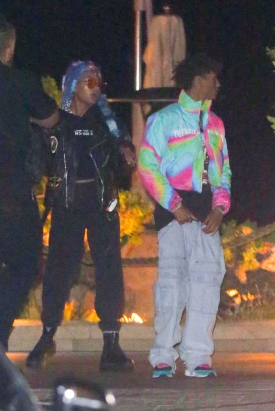 WILLOW SMITH Leaves Kendall Jenner