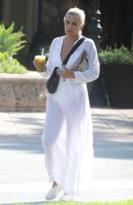 YOLANDA HADID Out Shopping at Vitamin Barn in Malibu 08/21/2022