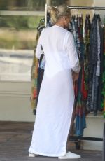 YOLANDA HADID Out Shopping at Vitamin Barn in Malibu 08/21/2022