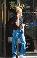 ZOEY DEUTCH Leaves Her Hotel in New York 08/30/2022