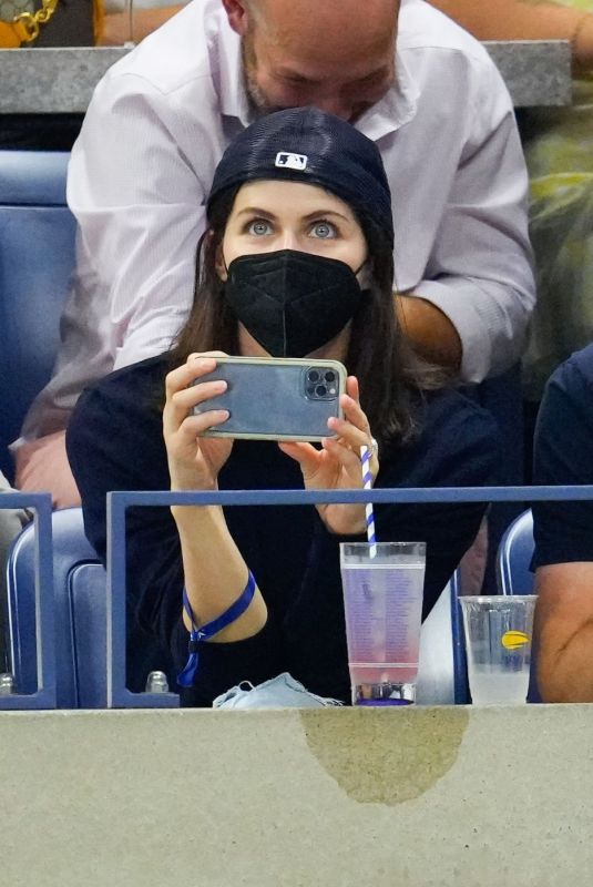 ALEXANDRA DADDARIO and Andrew Form at US Open in New York 09/04/2022