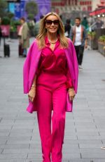 AMANDA HOLDEN Leaves Global Radio Studios in London 09/29/2022