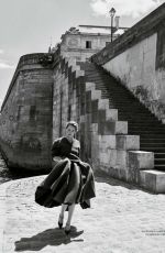 AMBER VALLETTA in Elle Magazine, France September 2022
