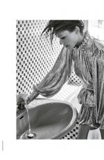 AMBER VALLETTA in Elle Magazine, France September 2022
