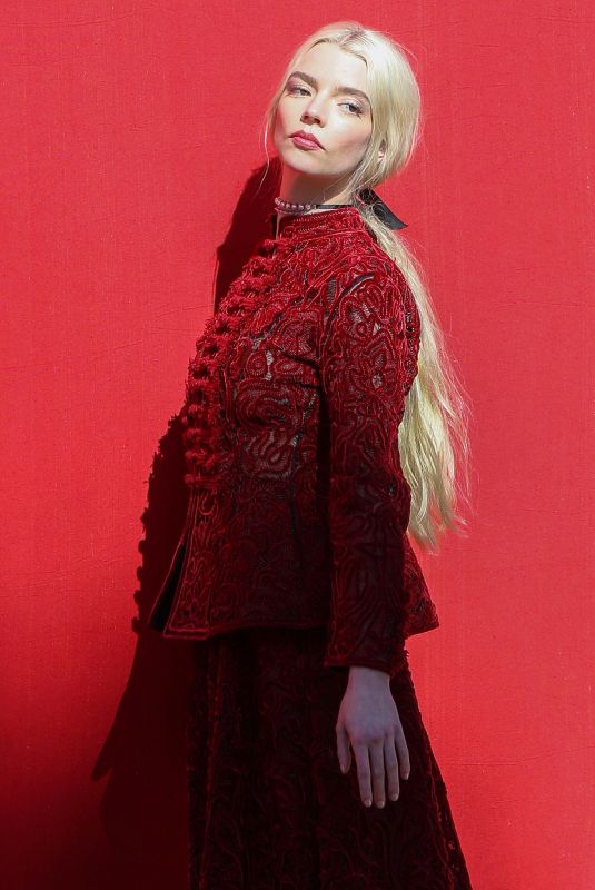 ANYA TAYLOR-JOY on the Set of a Photoshoot at Centennial Park in Sydney 09/11/2022