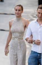 BRIE LARsON Arrives at Jimmy Kimmel Live in Hollywood 09/07/2022