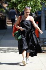 BUSY PHILIPPS Out in New York 09/10/2022