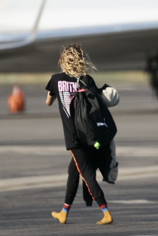 CARa DELEVINGNE Boarding a Private Jet in Los Angeles 09/06/2022