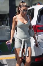 CHANTEL JEFFRIES Out for Smoothie at Earth Bar in West Hollywood 09/07/2022