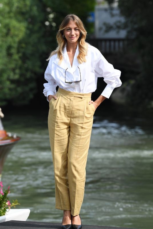 CHIARA VINCI Arrives at Hotel Excelsior at 2022 Venice International Film Festival 09/03/2022