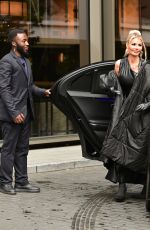 CHLOE SIMS Out with Her Brother Charles Sims for Lunch with OnlyFans TV Producer in London 09/27/2022