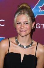 DARCI LYNNE FARMER Arrives at America