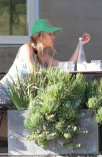 DENISE RICHARDS and Aaron Phypers Out for Lunch Date in Malibu 08/31/2022