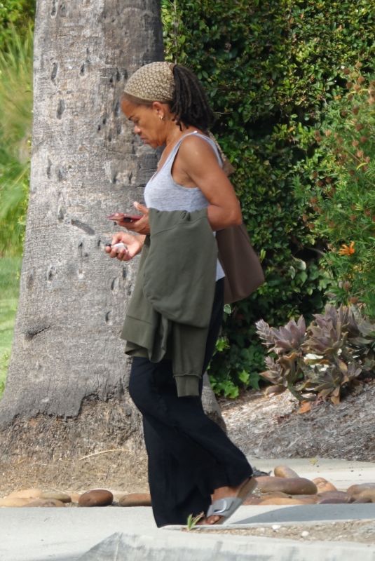 DORIA RAGLAND Out and About in Los Angeles 09/16/2022
