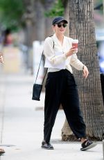 ELIZABETH OLSEN Out and About in Los Angeles 09/08/2022