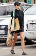 ELIZABETH OLSEN Out Shopping for Groceries in Los Angeles 09/14/2022