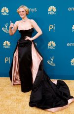 ELLE FANNING at 74th Primetime Emmy Awards in Los Angeles 09/12/2022