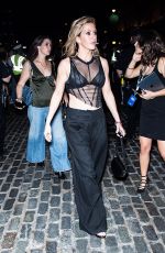 ELLIE GOULDING Leaves Vogue World: New York Fashion Show 09/12/2022