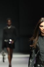 EMILY RATAJKOWSKI at Versace Runway Show at Milan Fashion Week 09/23/2022