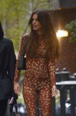 EMILY RatAJKOWSKI Heading to US Open Tennis in New York 09/07/2022