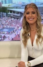 EUGENIE BOUCHARD - Instagram Photos and Video 09/01/2022