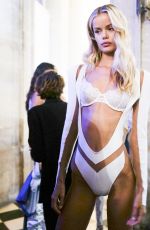 FRIDA AASEN at Etam Runway Show at Paris Fashion Week 09/27/2022