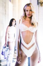 FRIDA AASEN at Etam Runway Show at Paris Fashion Week 09/27/2022
