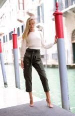 FRIDA AASEN Out and About in Venice 09/03/2022