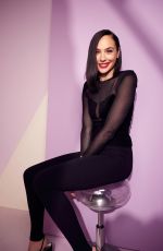 GAL GADOT - imdb Official Portrait Studio at D23 Exop 09/09/2022
