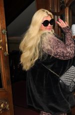 GEMMA COLLINS Shopping at Fortnum and Masons and Doodles in London 09/21/2022