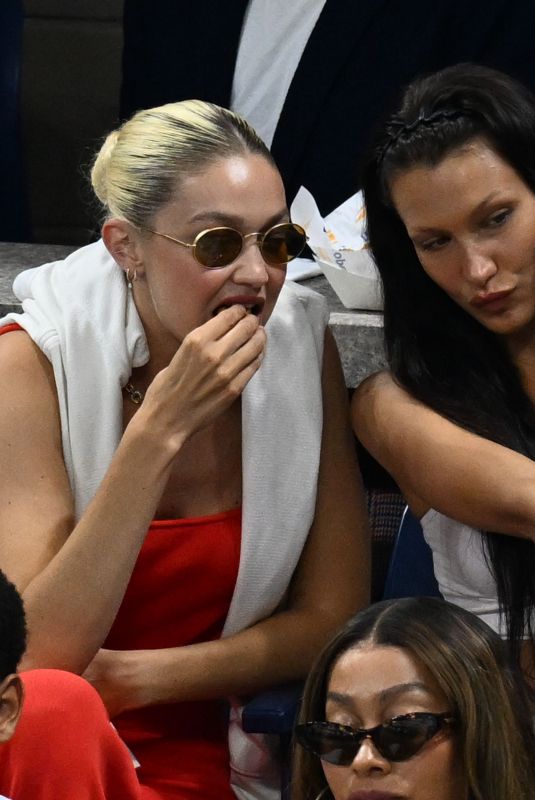GIGI and BELLA HADID at US Open in Queens in New York 08/31/2022