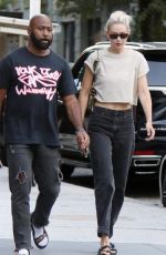 GIGI HADID Arrives at Her Apartment in New York 09/01/2022