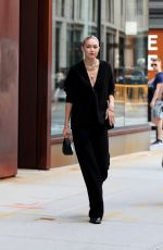 GIGI HADID Heading to Tonight Show in New York 09/08/2022
