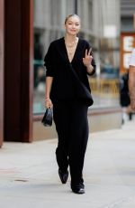 GIGI HADID Heading to Tonight Show in New York 09/08/2022