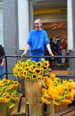 GIGI HADID Leaves Guest in Residence Pop-up Shop in New York 09/11/2022