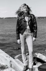 GISELE BUNDCHEN for Elle Magazine, October 2022
